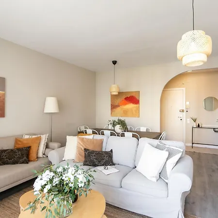 Eixample Luxury For 8 *