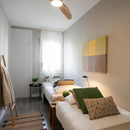 Eixample Luxury For 8 Barcelona