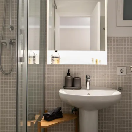 Eixample Luxury For 8 Apartamento *