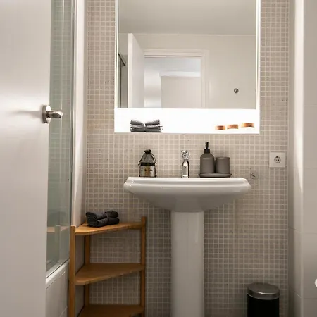 Eixample Luxury For 8 Apartamento *