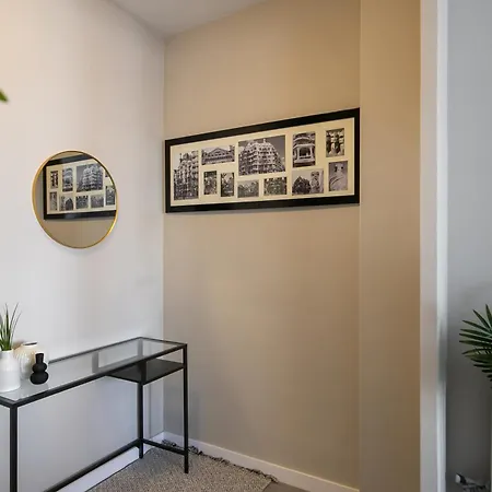 Daire Eixample Luxury For 8