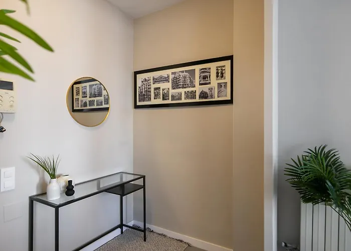 Daire Eixample Luxury For 8