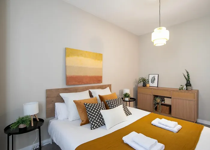 Daire Eixample Luxury For 8 Barselona